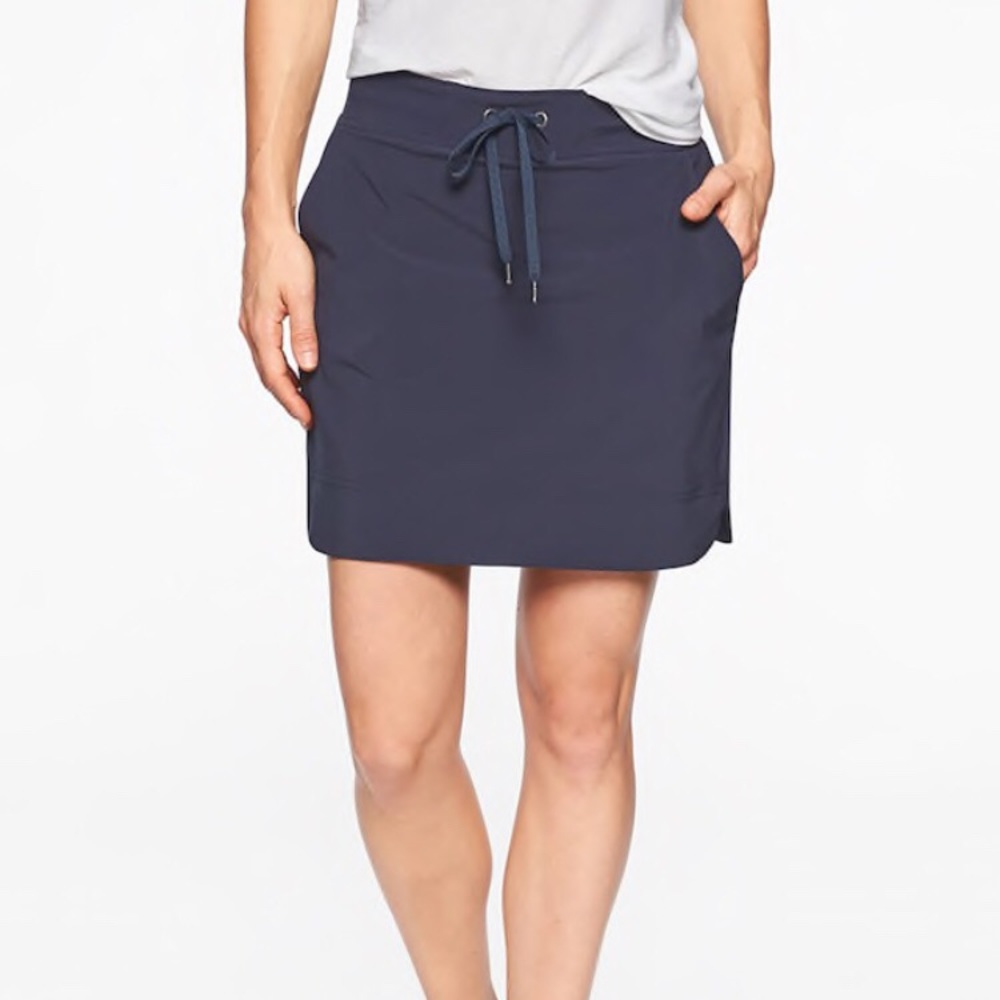 Athleta • Patterned Midtown Skort with Pockets